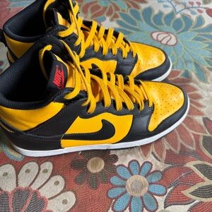 Nike Yellow and Black High-Top Sneakers